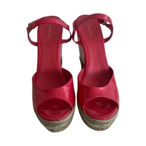 Gucci red patent leather espadrilles size 39